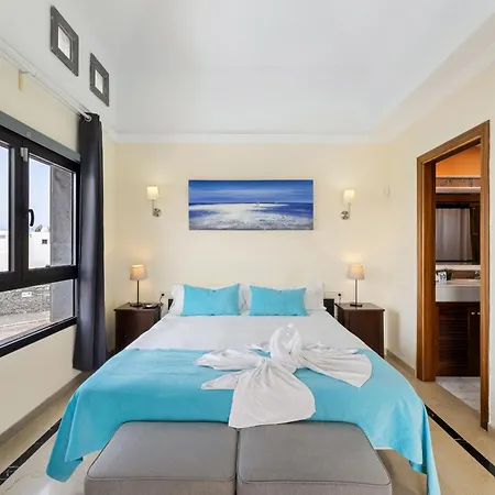 Villa Zafiro 8 By Escape Playa Blanca (Lanzarote)